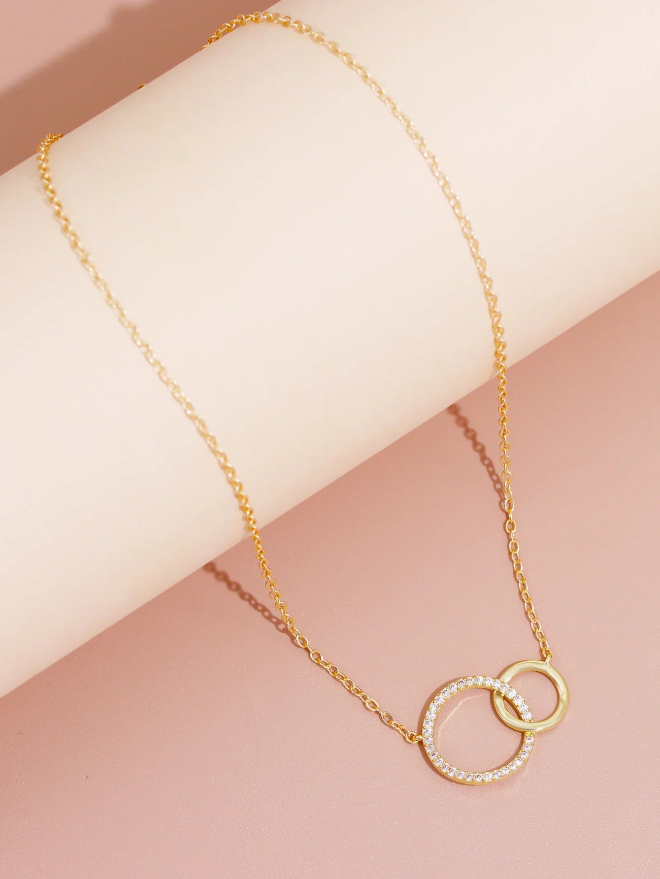 Interlocking Circles Necklace