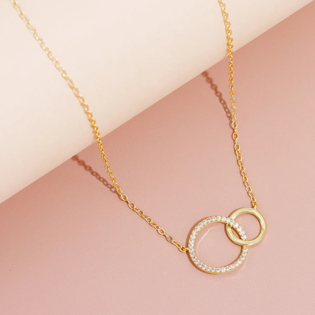 Interlocking Circles Necklace